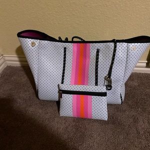 Parker and Hyde neoprene bag